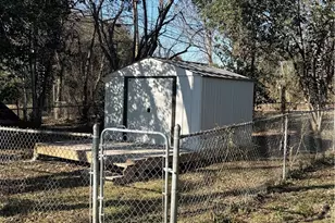 1316 S 39th St, Temple, TX 76504 - Photo 17