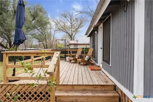 724 Scarbrough St, Rockdale, TX 76567 - Photo 15