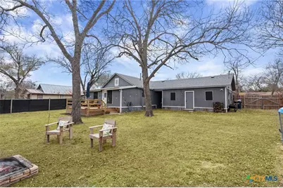 724 Scarbrough Street, Rockdale, TX 76567 - Photo 13