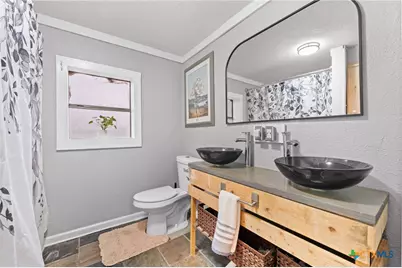 724 Scarbrough Street, Rockdale, TX 76567 - Photo 7