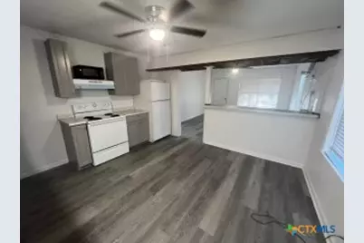 1916 Holloman Drive, Port Lavaca, TX 77979 - Photo 5