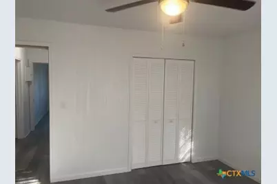 1916 Holloman Drive, Port Lavaca, TX 77979 - Photo 9