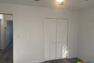 1916 Holloman Dr, Port Lavaca, TX 77979 - Photo 9