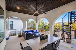 1416 Stahlman Wy, New Braunfels, TX 78132 - Photo 35