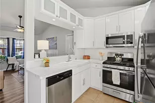 11901 E Swearingen Dr, Austin, TX 78758 - Photo 9