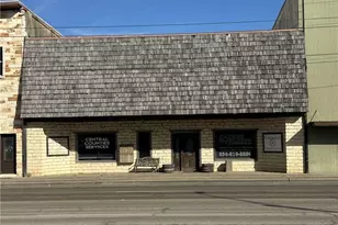 615 E Main St, Gatesville, TX 76528 - Photo 1