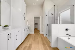 11006 Eagle Walk Blvd, Salado, TX 76571 - Photo 15