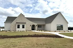 203 Glenview Cir, Belton, TX 76513 - Photo 1