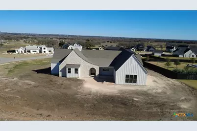 203 Glenview Circle, Belton, TX 76513 - Photo 13