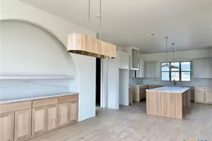 203 Glenview Cir, Belton, TX 76513 - Photo 9