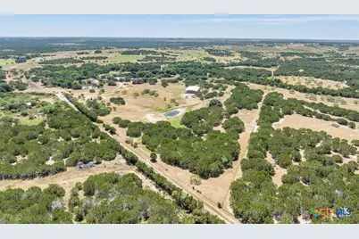 6101 Cr 208, Lampasas, TX 76550 - Photo 5