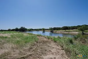 6101 Cr 208, Lampasas, TX 76550 - Photo 23