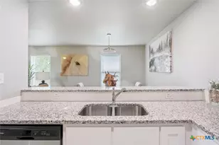 907 E Main St, Troy, TX 76579 - Photo 13