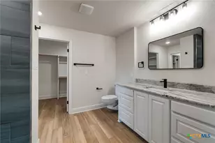 102 Mesa Dr, Gatesville, TX 76528 - Photo 25