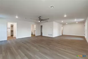 102 Mesa Dr, Gatesville, TX 76528 - Photo 21