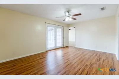 211 W Mockingbird Lane, Harker Heights, TX 76548 - Photo 9