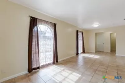 211 W Mockingbird Lane, Harker Heights, TX 76548 - Photo 7