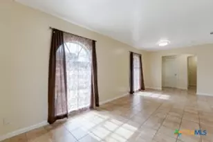 211 W Mockingbird Ln, Harker Heights, TX 76548 - Photo 7