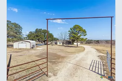 2892 W Fm 884, Yorktown, TX 78164 - Photo 3