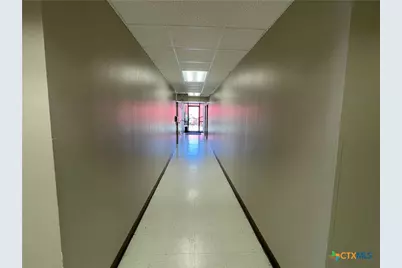 1305 S Key Avenue, Lampasas, TX 76550 - Photo 13