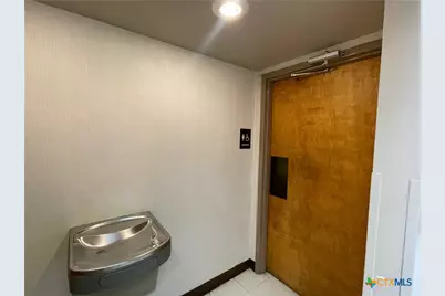 1305 S Key Avenue, Lampasas, TX 76550 - Photo 25