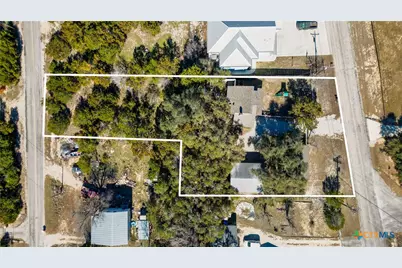 817 Scenic Drive, Canyon Lake, TX 78133 - Photo 21