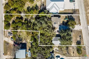 817 Scenic Dr, Canyon Lake, TX 78133 - Photo 9