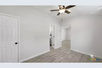 817 Scenic Drive, Canyon Lake, TX 78133 - Photo 39