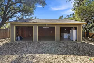 817 Scenic Dr, Canyon Lake, TX 78133 - Photo 29