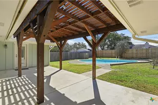 1409 Highland Dr, San Marcos, TX 78666 - Photo 7