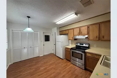 210 Planters Drive, Victoria, TX 77901 - Photo 3