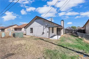 2239 Hilltop Loop, Killeen, TX 76549 - Photo 15