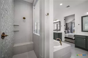 576 Tobacco Pass, New Braunfels, TX 78132 - Photo 11