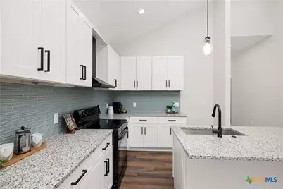 1310 Mountain Top Loop, Canyon Lake, TX 78133 - Photo 7