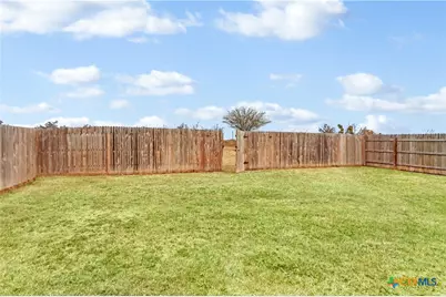 1048 Dumfries Drive, Seguin, TX 78155 - Photo 27