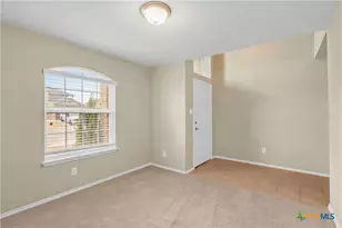 1048 DUMFRIES Dr, Seguin, TX 78155 - Photo 17