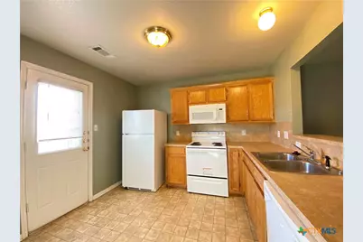 3103 Yaupon Road #B, Copperas Cove, TX 76522 - Photo 3