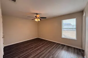 108 Castellon Ct, Killeen, TX 76542 - Photo 5