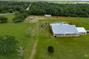 9795 Fm 622, Goliad, TX 77963 - Photo 41