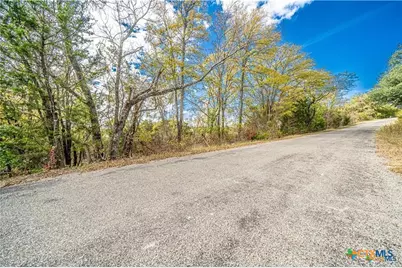 101 Creek Cliff Drive, Gatesville, TX 76528 - Photo 11