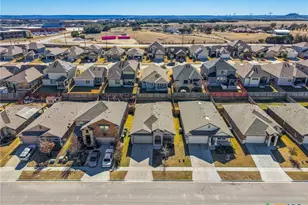 3320 Aubree Katherine Dr, Killeen, TX 76542 - Photo 3