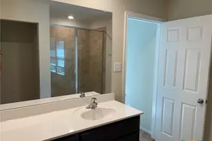 6114 Sally Ride Ln, Killeen, TX 76543 - Photo 11