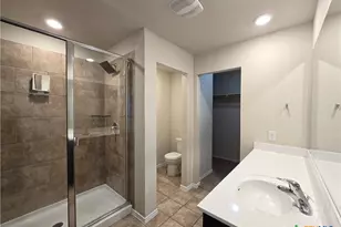 6114 Sally Ride Ln, Killeen, TX 76543 - Photo 17