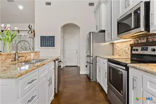 10514 Mesa Dr, Waco, TX 76708 - Photo 17