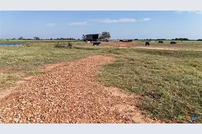 2039 County Road 326, Giddings, TX 78942 - Photo 13