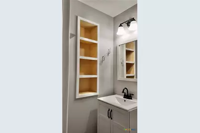 808 Fern Ln, Victoria, TX 77904 - Photo 15