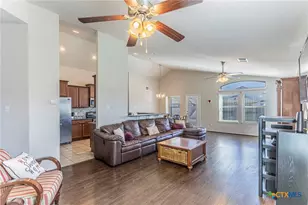 1203 Emerald Gate Dr, Temple, TX 76502 - Photo 3