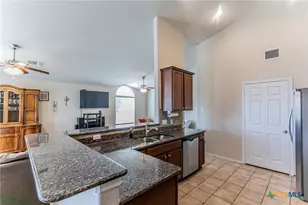 1203 Emerald Gate Dr, Temple, TX 76502 - Photo 7