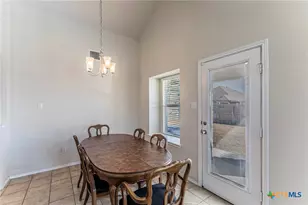 1203 Emerald Gate Dr, Temple, TX 76502 - Photo 9