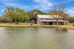 1710 Co Rd 399, Louise, TX 77455 - Photo 9